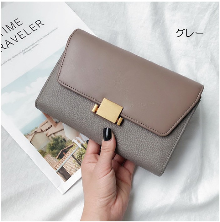 クラッチバッグ