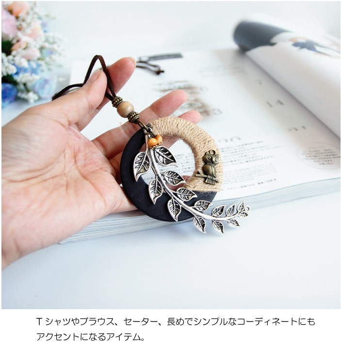 ペンダント 革 アクセサリー 