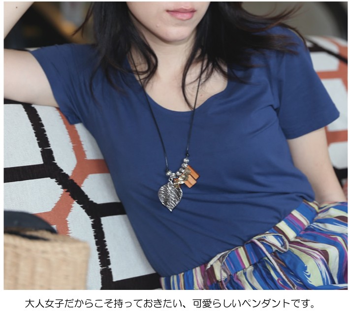 ペンダント 革 アクセサリー 