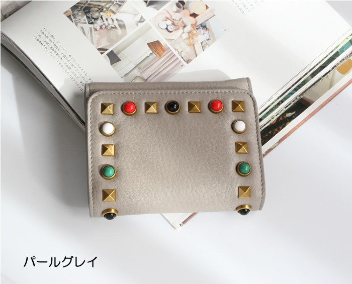 三つ折り財布