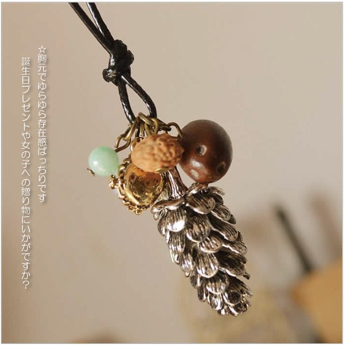 ペンダント 革 アクセサリー 