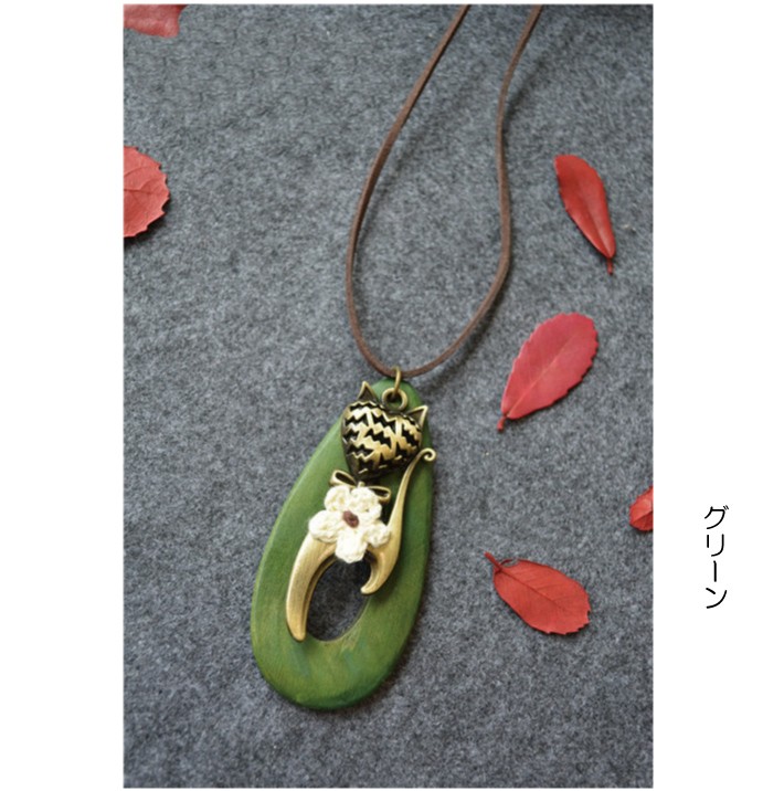 ペンダント 革 アクセサリー 