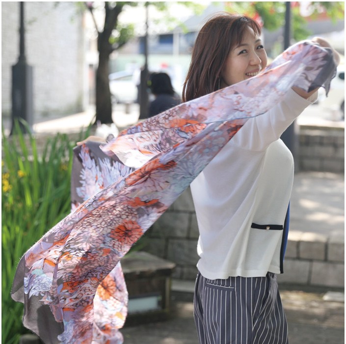 バラ柄レースミニバッグ