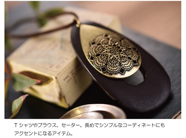 ペンダント 革 アクセサリー 