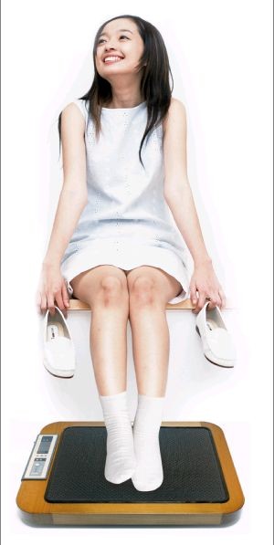 セラミック岩盤 温熱 ヒーター 足置き 足温器HEALTATH『足・暖・楽