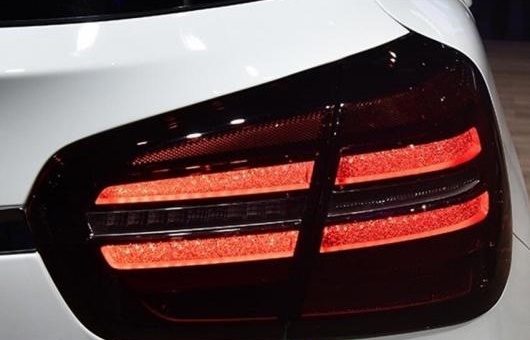 �K�p: �����Z�f�X�x���c/MERCEDES BENZ GLA180 GLA200 GLA220 GLA260 LED 2017 �e�[�����C�g ���A �����v �p�[�L���O �u���[�L ���b�h AL-HH-1284
