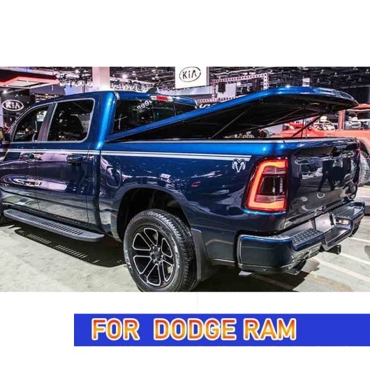 テール ランプ 適用: ダッジ・ラム LED テールライト 2009 2018 RAM1500 2500 リア フォグ ブレーキ ウインカー レッド 1 セット AL OO 8126 AL : 504947040 : オートパーツエージェンシー