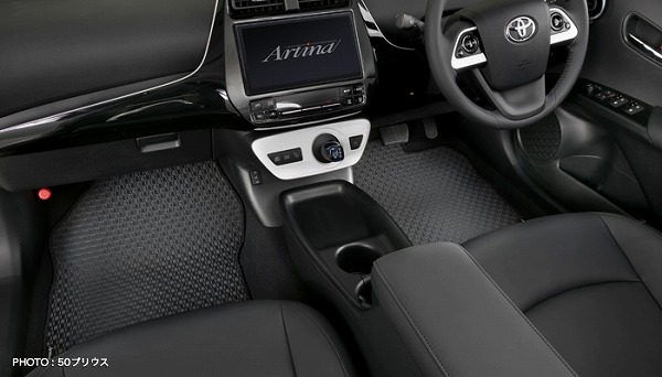 �A���e�B�i ���o�[�t���A�}�b�g �}�c�_ CX-30 DM 2WD 2019�N10���`