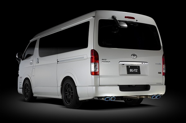 �u���b�c/BLITZ NUR-SPEC CUSTOM EDITION Quad Model �}�t���[ �`�^���J���[(VSR) 63555V �g���^ �n�C�G�[�X