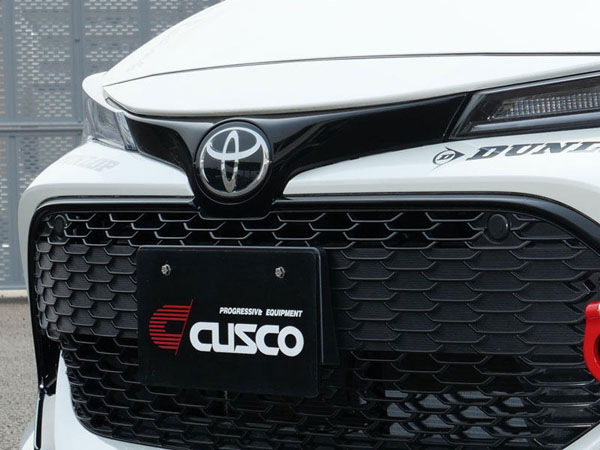 クスコ フロントグリル 1A9 820 G トヨタ カローラスポーツ : オート