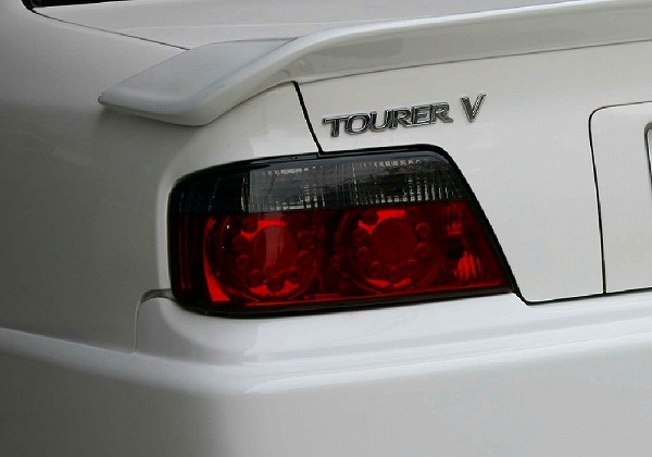 D-MAX LEDクリスタルテールセット トヨタ チェイサー GX10＃/JZX10＃ 前期 スモーク 右側のみ DML1101004T1R