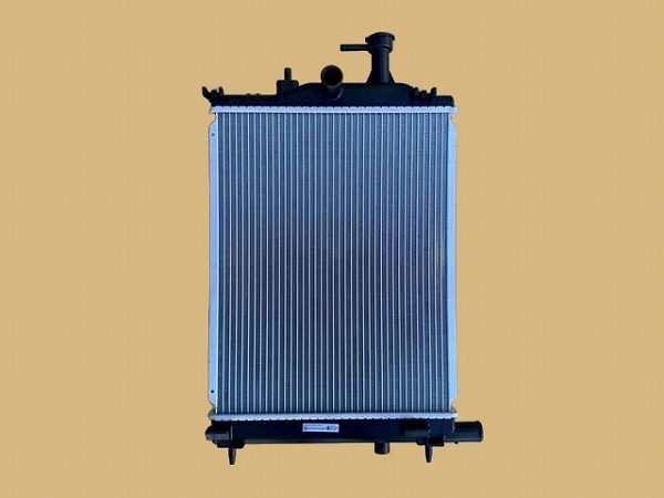 国内優良メーカー ラジエーター 三菱 デリカミニ 参考純正品番：MQ722454