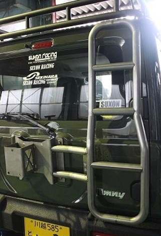 サクソン/SUXON リアラダー＆スペアタイヤブラケット サーフェーサー仕上 JIM-374 スズキ ジムニーシエラ 3BA-JB74W K15B 1460cc