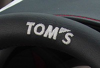 TOMS/トムス ステアリング レザー＆パンチングレザー 45100-TUC10
