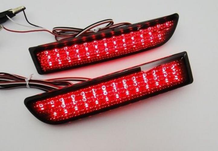 ブラックスモーク リア バンパー リフレクター LED ブレーキライト トヨタ アベンシス アルファード 09 10 11 AL-AA-9391 AL_2