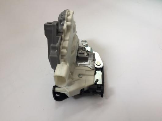 ���A �� �Z�A�g �A���e�A�g���h MK3 �A���e�A XL ���A �� �h�A���b�N �@�\ 1P0839015A 5P0839011C 5P0839011 Rear left AL-CC-3898 AL