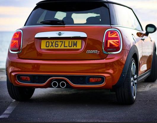 LED �e�[�����C�g �e�[�����C�g �K�p: BMW �~�j/MINI�iBMW�j F55 F56 F57 �N�[�p�[ ���A ���b�h�`���b�h �u���b�N AL-HH-1753