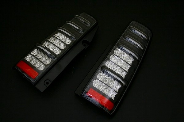 エムブロ サンダーLED尾っぽ スズキ ジムニー JB23W 1998年10月〜 黒いことリム 流れるウィンカー うつり変わり取り替えっこ付 STJBJIMY-2LSW-CB-04 自動車-ライト、レンズ