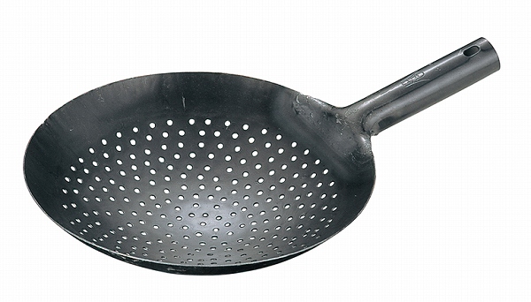 山田工業所 鉄 打出 穴明 中華片手鍋 24cm 0196300