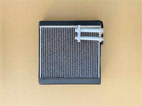 三菱ふそうスーパーグレート 三菱電機製エバポレーター 国内優良メーカー エバポレーター 三菱ふそう スーパーグレート 参考