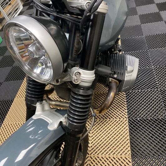 適用: R NINE T スクランブラー/ピュア アーバン G/S フロント フォーク カバー オートバイ ダスト カバー ガード ゲートル ブーツ ショック SR-BB-4253_5