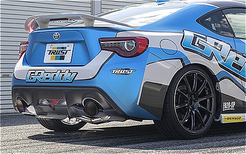 gr86 マフラー 4本出し（TRUST／自動車用スポーツマフラー）｜排気系