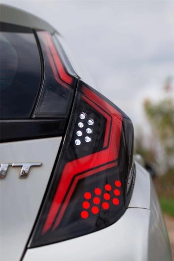 1ペア リア バンパー テールライト ホンダ フィットジャズスイッチバック 2018 レッド 色 LED Red Cover・Black Cover AL-AA-9489_5