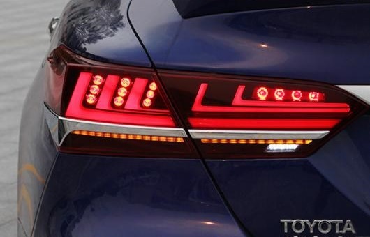 新作☆ テール ランプ 適用: トヨタ カムリ LED ライト 2018 リア DRL