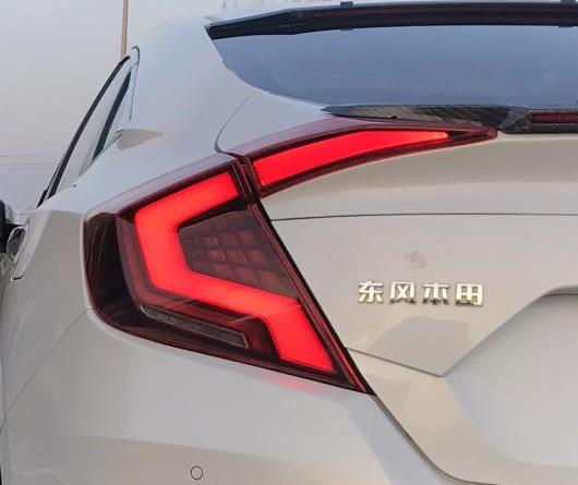 1セット 適用: ホンダ シビック テールライト 2017 2018 2019 LED リア ランプ DRL レッド カバー・ブラック カバー AL II 1927 AL : 502862530 : オートパーツエージェンシー3号店 66,281円