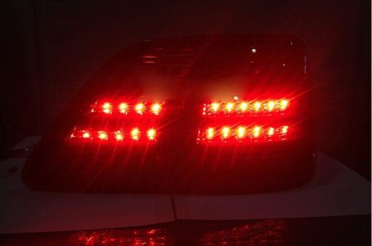 1セット 適用: トヨタ クラウン 2005-2009 LED レッド・ブラック ホワイト トヨタ クラウン 2003-2008 4ピース AL-OO-0543 AL_6
