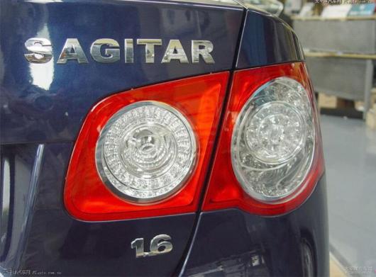 1ピース テール ライト 適用: 1ピース 左 アウトサイド・1ピース 右 アウトサイド VW ジェッタ 2006-2011 1ピース AL-OO-0642 AL_7