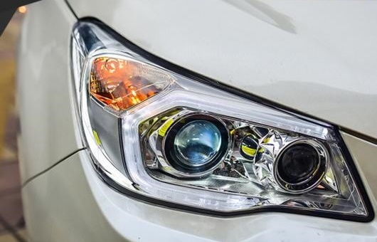 ヘッドランプ 適用: スバル トヨタ RAV4 2013-2016 LED DRL デイタイム