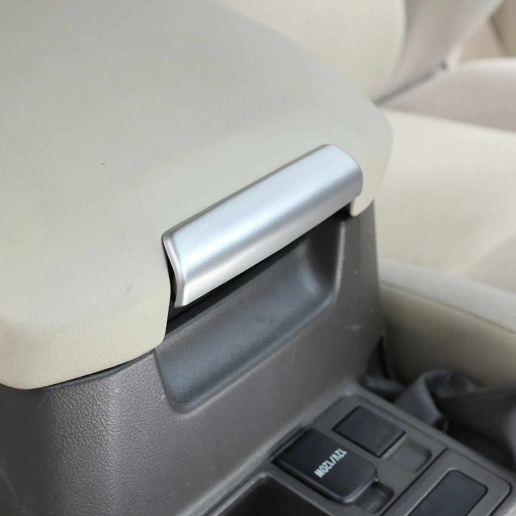 ABS インテリア アームレスト スパンコール トリム 適用:トヨタ プラド FJ150 150 2010 - 2018 アクセサリー AL-SS-3077 AL