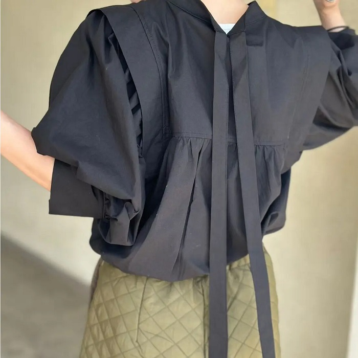 AgAwd アガウド Back Ribbon Puff Sleeve Blouse バックリボン