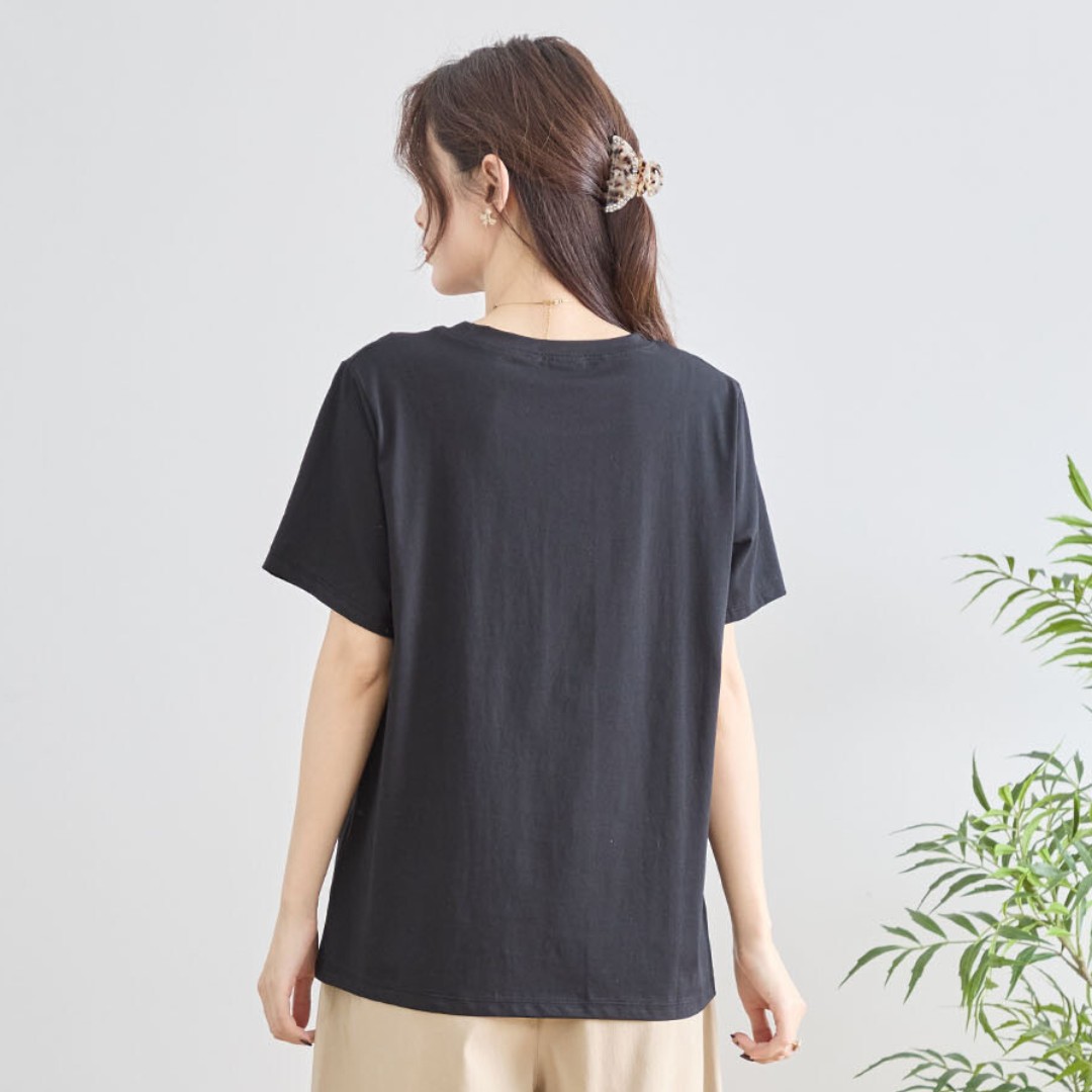 TRUBE TRUBE【2025新作】【M〜L】フラワーラインストーンTシャツ