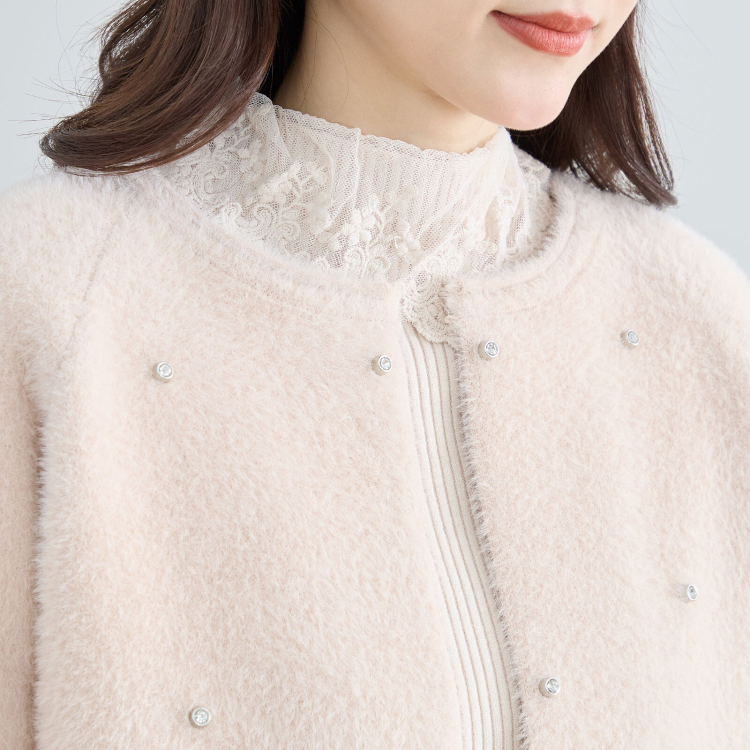 TRUBE TRUBE【2025新作】【M〜L】ビジユー付きシャギーニット