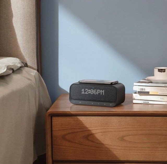 Anker Soundcore Wakey ワイヤレス充電器付きスピーカー ブラック