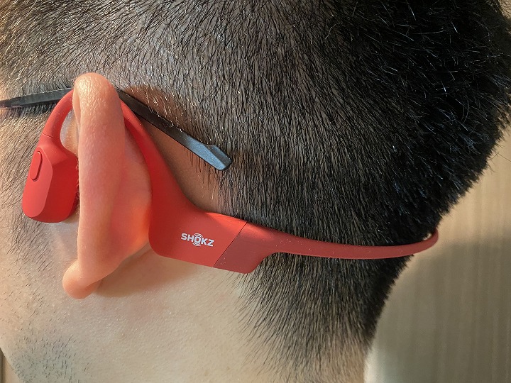 定番SALE】 Shokz OpenRun ワイヤレス骨伝導イヤホン レッド Bluetooth