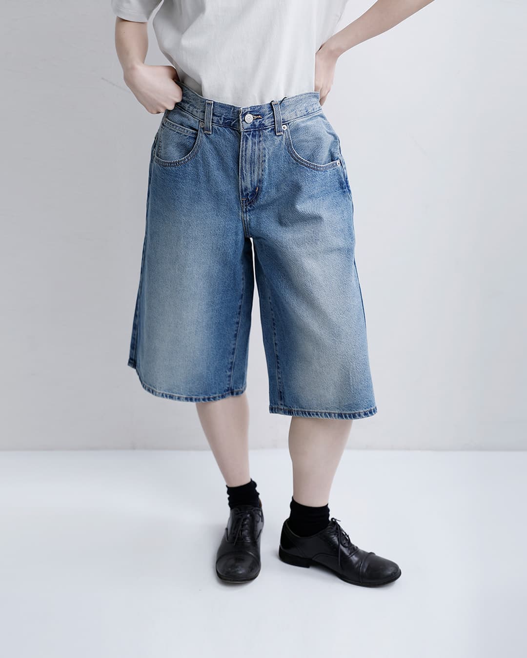 Levi's（リーバイス） Levi's スーパーバギー ハーフデニムパンツ