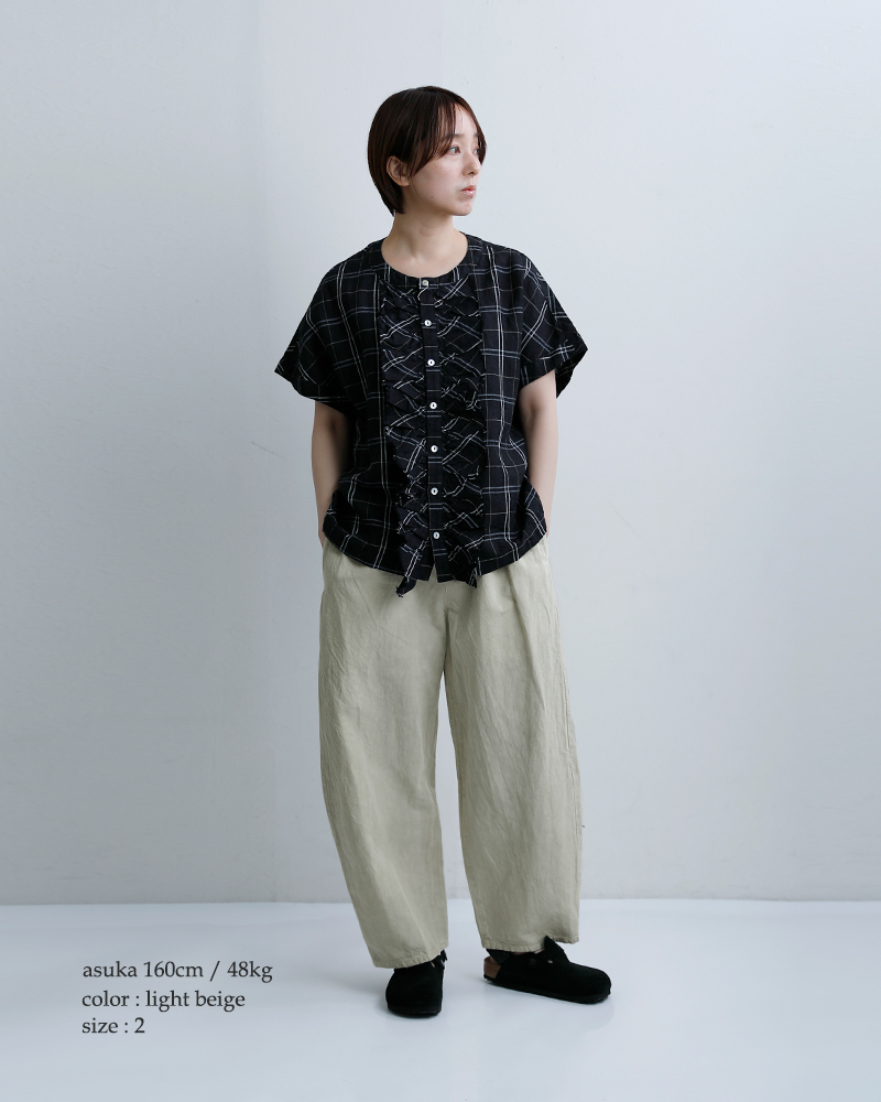 Vlas Blomme（ヴラスブラム） コットンリネンツイル ワイド ダーツ