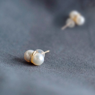 ツインパールピアス(片耳)“Twin pearl pierced earring 1” 