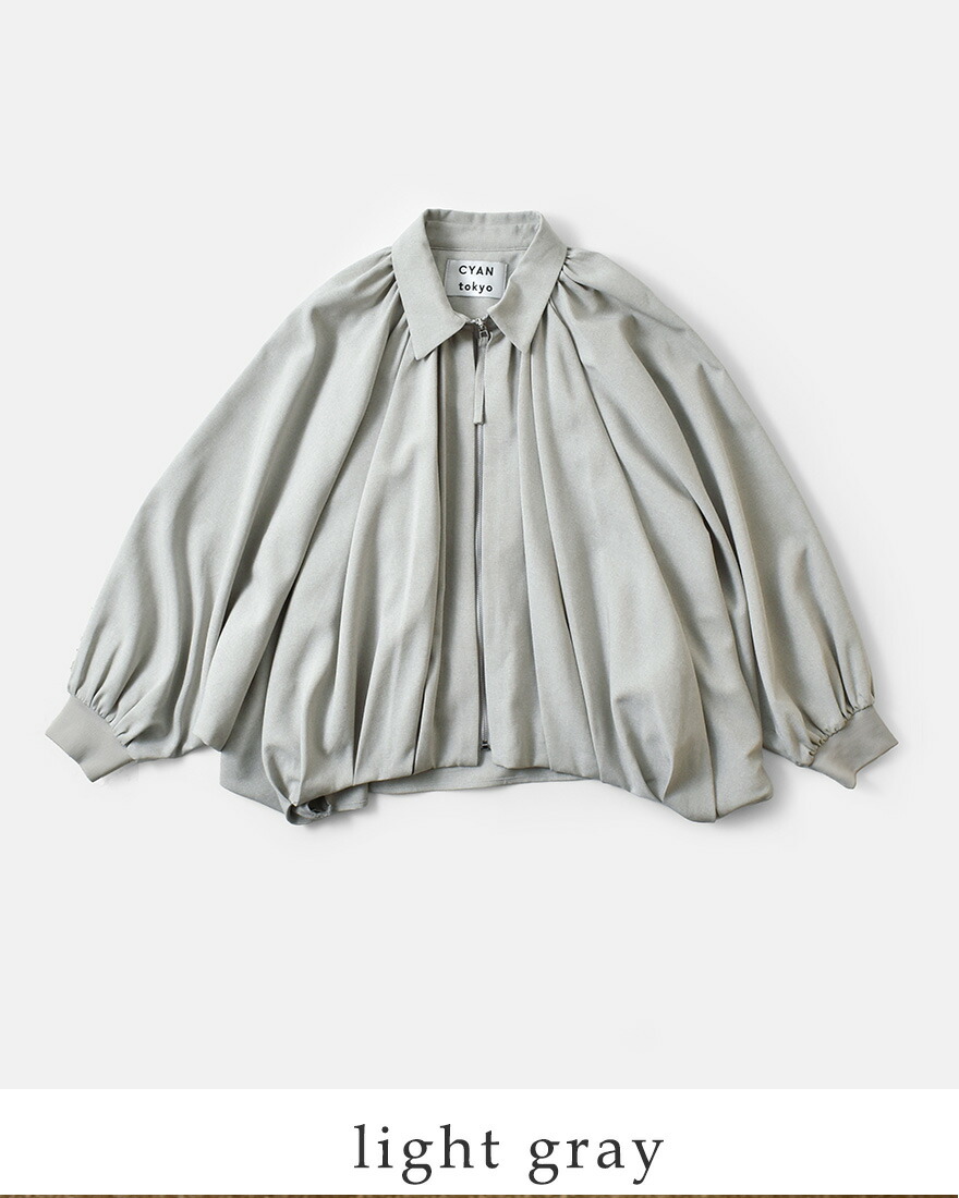 チャオジュンさま　専用 CYAN TOKYO（シアントーキョー） ラウンド ギャザー ドルマン ブルゾン