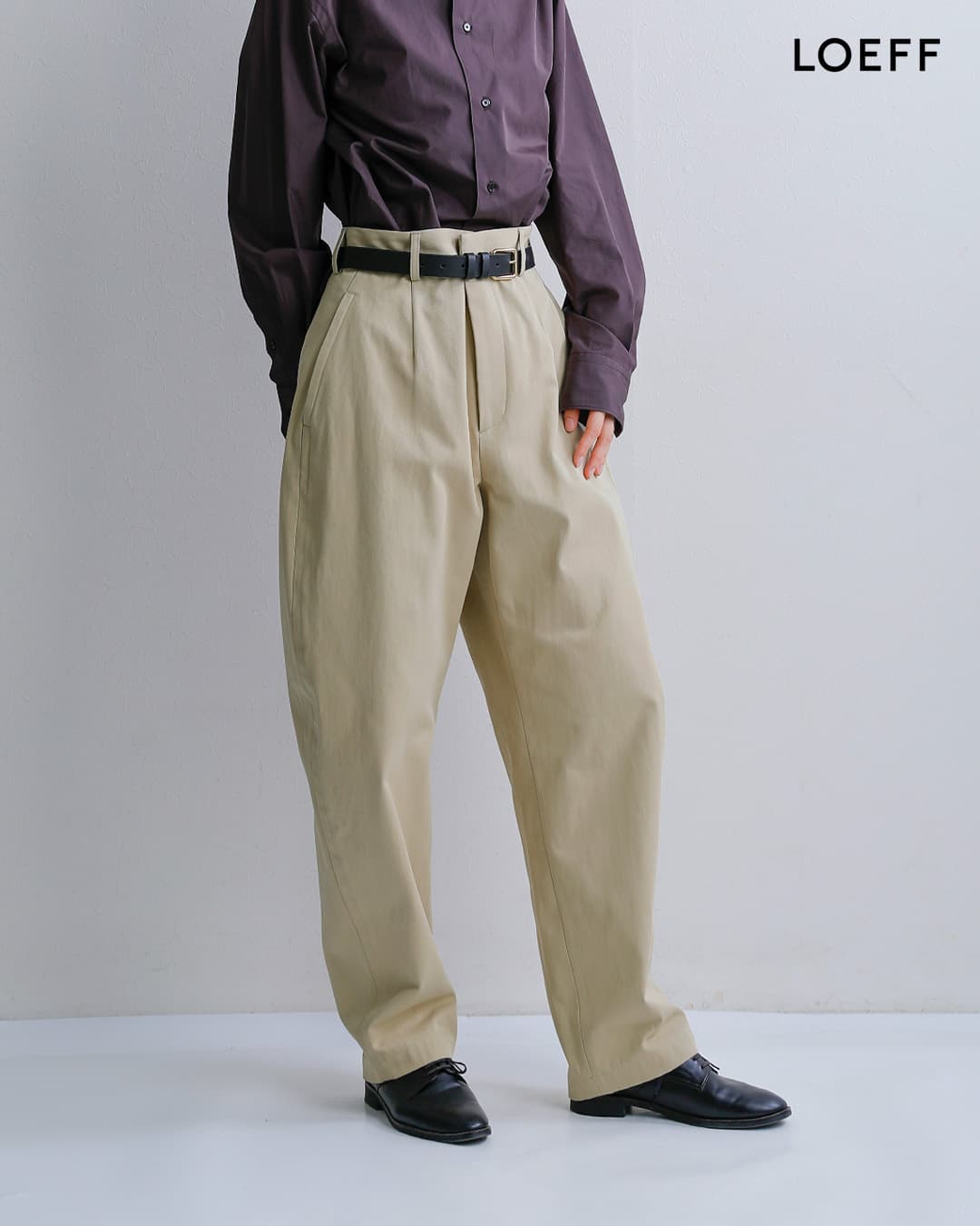 LOEFF ロエフ コットンサテンバギーパンツ ワイドパンツ チノパン