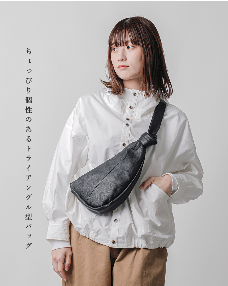 POMTATA☆CANDY BAG ボディバッグ　新品 POMTATA ポンタタ カウレザー ボディバッグ Sサイズ CANDY candy