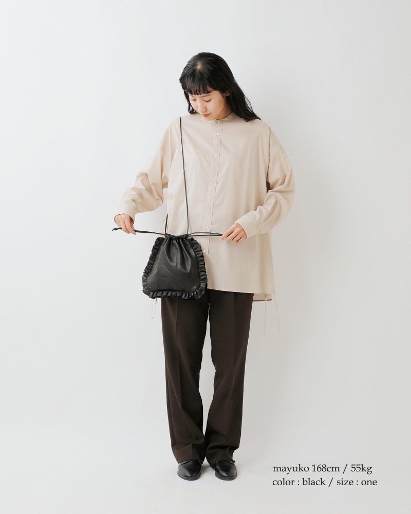 sisii（シシ） レザー ミニサイズ フリルポーチ MINI SIZE FRILL POUCH