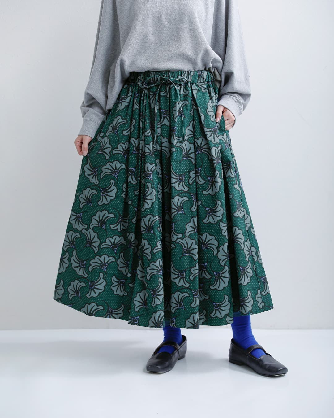 LE GLAZIK（ルグラジック） コットン バティックプリント タック