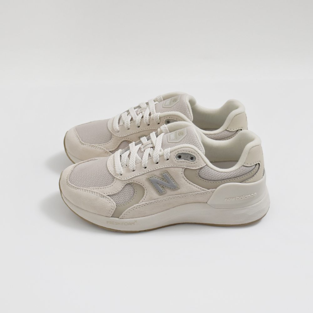 New Balance（ニューバランス） スエード メッシュ アッパー