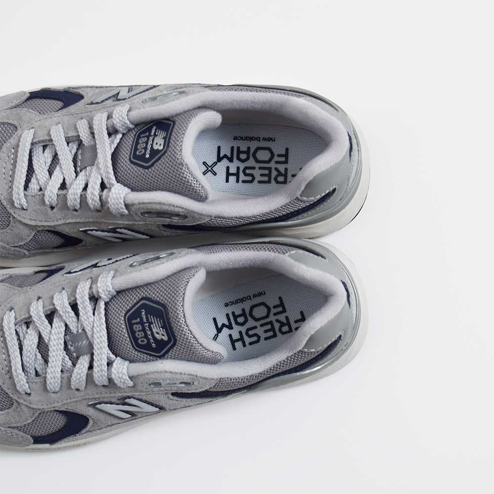 New Balance（ニューバランス） スエード メッシュ アッパー 