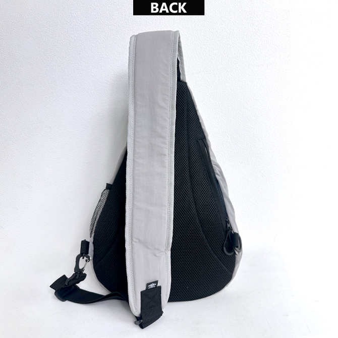 umbro アンブロ ボディバッグ 2WAY ショルダーバッグ ワンショルダーバッグ 大口 収納ポケット ナイロンワッシャー素材 肩掛けし易いカジュアルバッグ/爆買 | umbro | 07