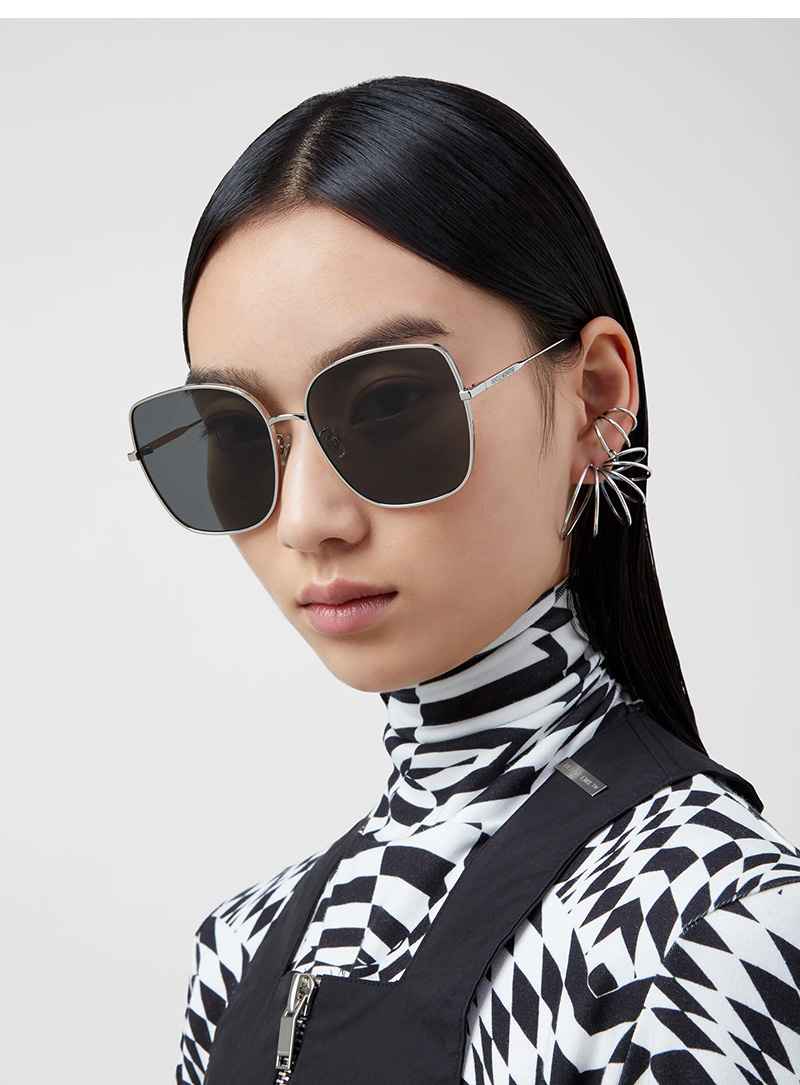 公式ショッピングサイト Gentle Monster ジェントルモンスター Bling サングラス メンズ レディース 男女兼用 サングラス Uvカット ファッション 送料無料 ヴァンパイアハンター Kvtt Com Au 公式ショッピングサイト Gentle Monster ジェントルモンスター Bling サングラス メンズ レディース 男女兼用 サングラス Uvカット ファッション 送料無料 ヴァンパイアハンター Kvtt Com Au